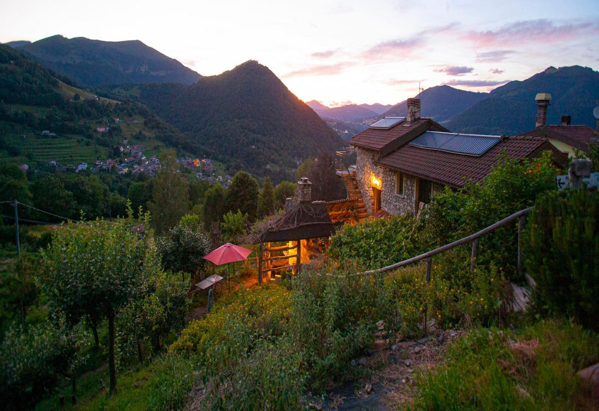Agriturismo Al Marnich Schignano  Dış mekan fotoğraf