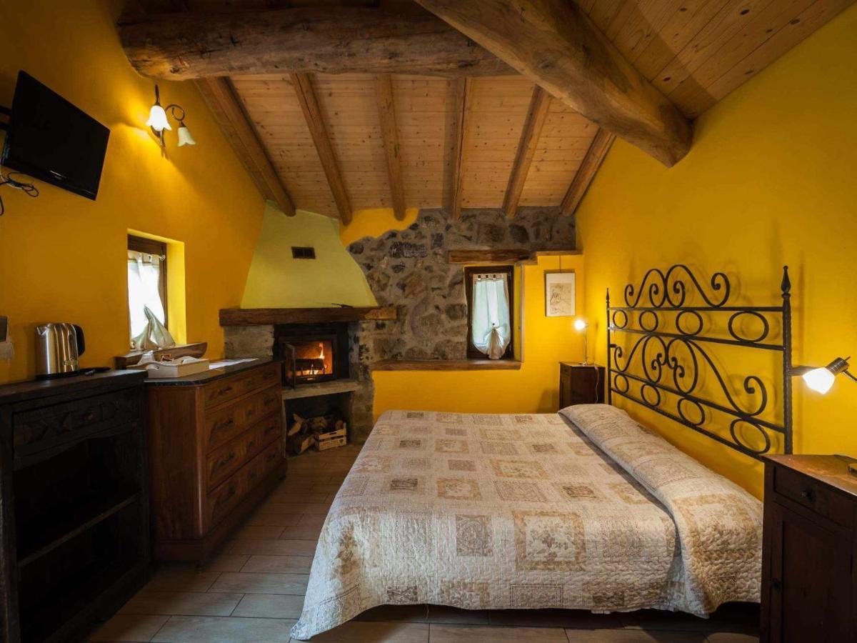 Agriturismo Al Marnich Schignano  Dış mekan fotoğraf