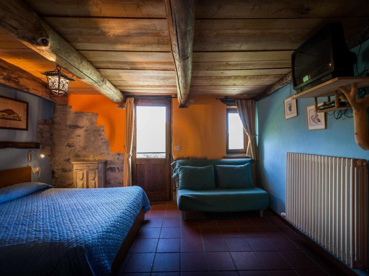 Agriturismo Al Marnich Schignano  Dış mekan fotoğraf